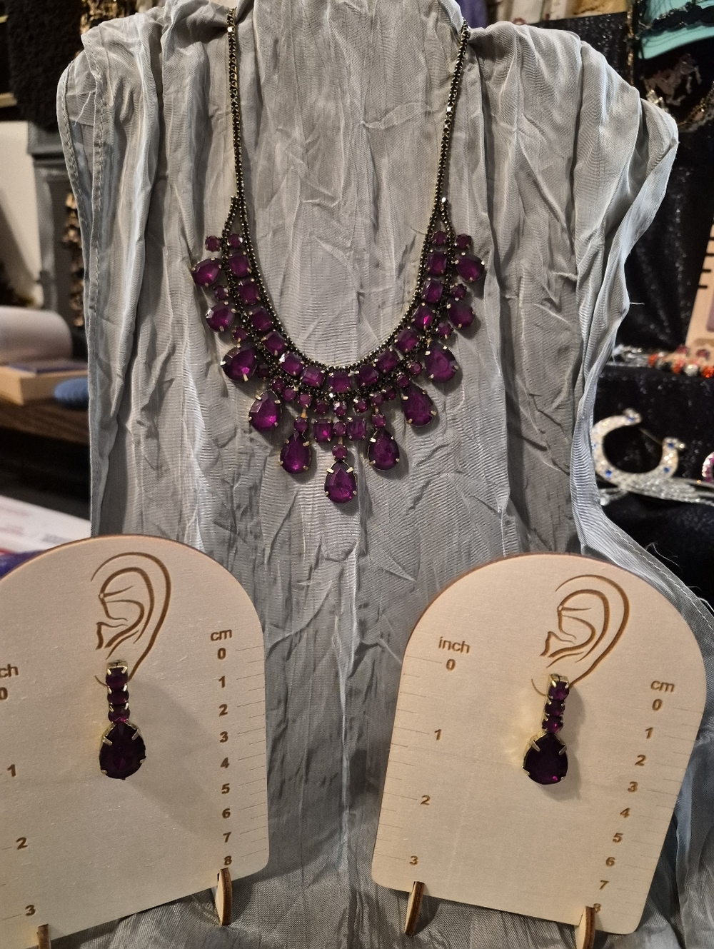 Elegant Purple Teardrop Necklace & Earrings Set Acrylic.